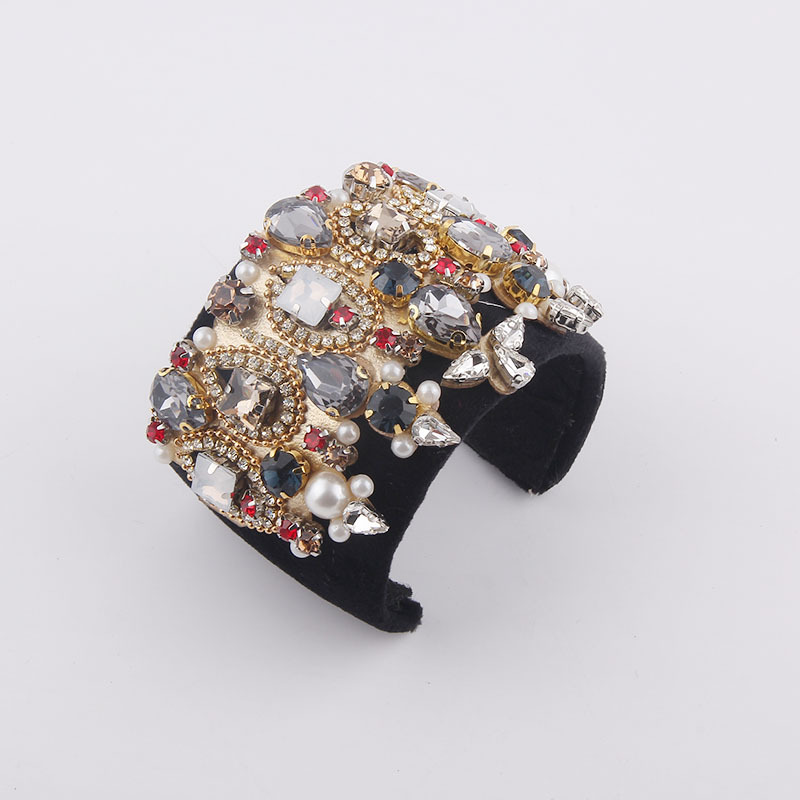 Pulsera Barroca Con Gota De Agua Con Incrustaciones De Diamantes display picture 2