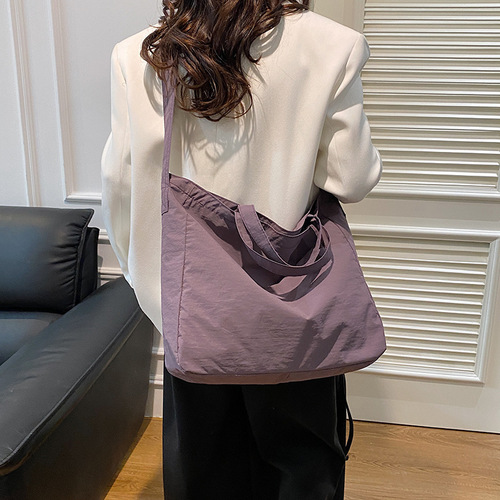 2024 new simple and light canvas handbag large capacity casual all-match single-shoulder cross-slung tote bag for women