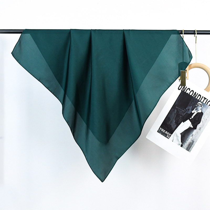 Comercio exterior primavera y otoño bufandas de seda delgadas de color sólido simple 70 bufandas de seda cuadrada de moda para viajes versátiles bufandas de mujer sensación de alto nivel