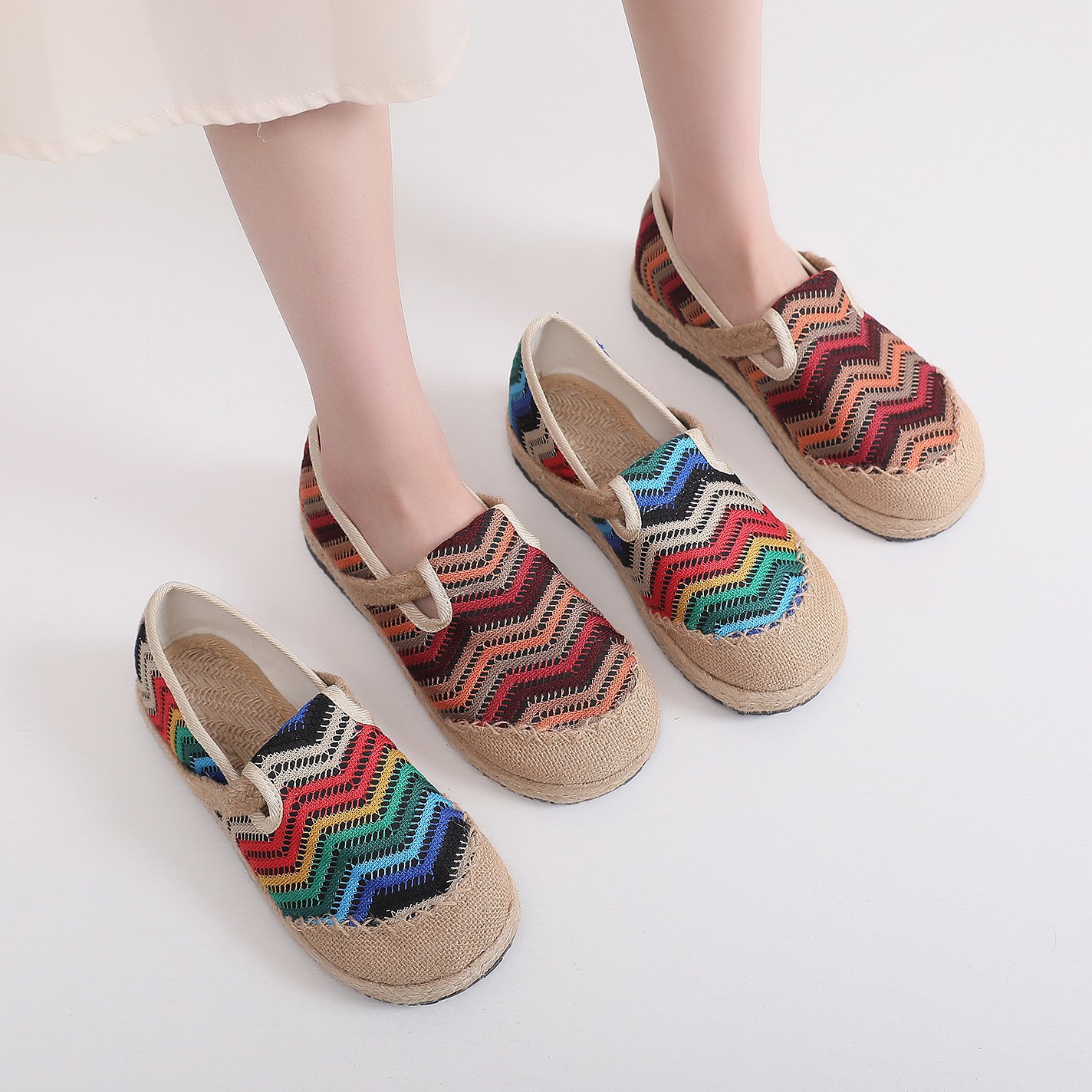 2025 New Style Linen Shoes Ethnic Style Cloth Shoes Flat Linen Embroidered Shoes Women's Breathable Classic Linen Shoes Indoor and Outdoor Non-slip