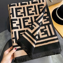 �ﶬ��F��ĸ�Ӻ����q����Ů �n��|���T�ٴ��L��Ůʿ�������