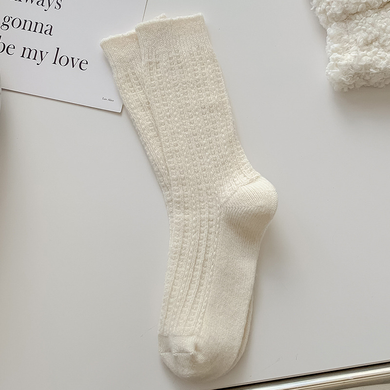 Patrón de cáñamo de otoño e invierno de cachemira de las mujeres calcetines de pelo de las mujeres de media pantorrilla de lana de color sólido grueso calcetines Mori calcetines