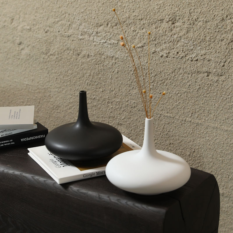 Creativo jarrón de cerámica en blanco y negro, decoraciones para el hogar, sala de estar, arreglos florales secos, habitación modelo, artesanías, decoración suave