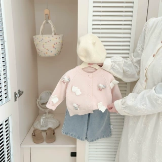 巨显白好看春季女童针织开衫新款婴幼儿衣服甜美粉色可爱毛衣外套