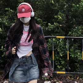春秋复古街头个性薄款格子衬衫女网红港风宽松别致衬衣外套女上衣