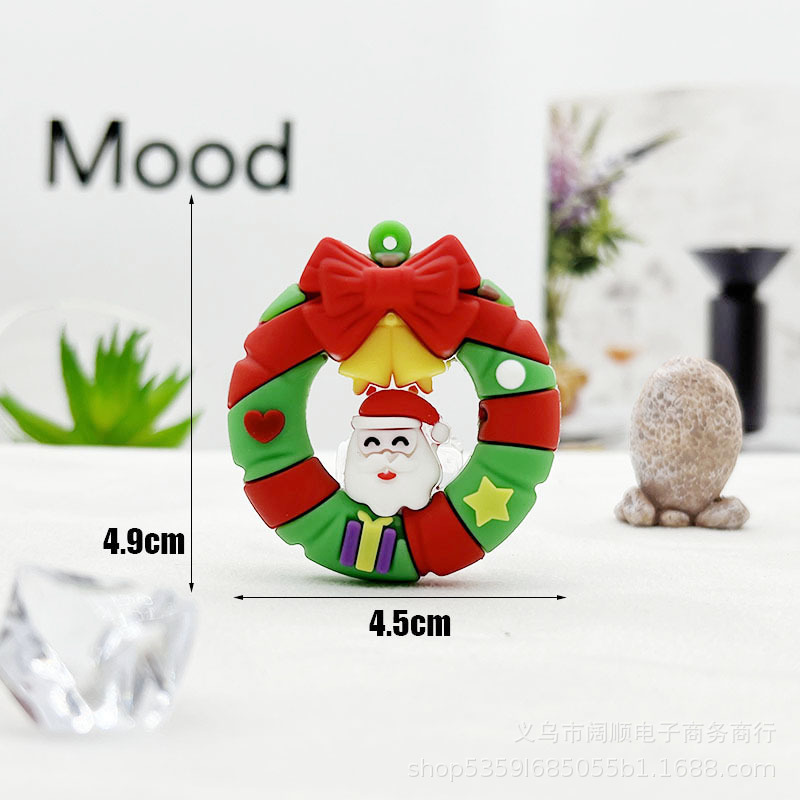 国境を越えたクリスマスの人形のキーホルダーはサンタクロースの雪だるまの姜パイ人滴ゴムの人形のキーホルダーの飾りです。|undefined