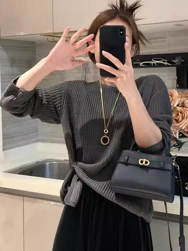 韩系设计感下摆提扣针织衫女秋季大码微胖MM显瘦宽松慵懒休闲毛衣|undefined