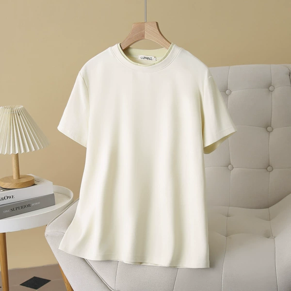 Almond color