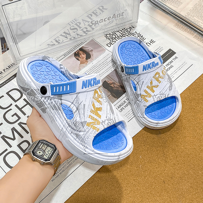 Pantuflas, modelos calientes para hombres, uso de verano, sensación de pisar mierda, conducción deportiva, playa antideslizante, sandalias 4546 de gran tamaño