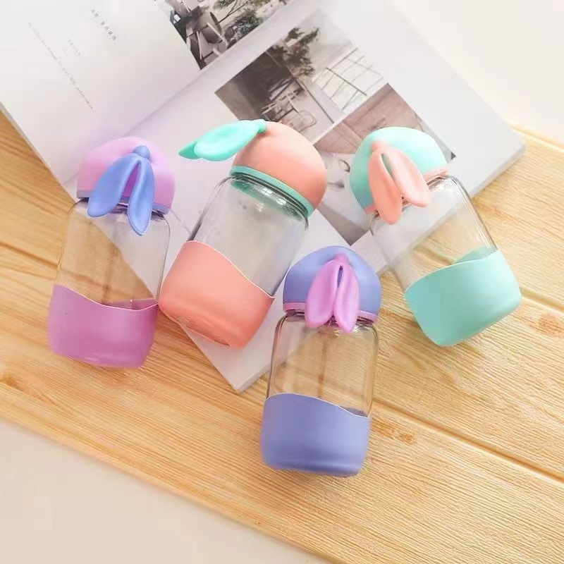 Taza de regalo creativo Ness Taza de dibujos animados lindo pequeño Q Taza coche 6 grados taza de negocios Oficina lindo conejo taza de agua vidrio de plástico