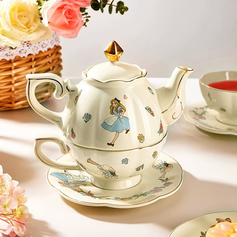 Juego de tetera de cerámica Conejo Alicia, juego de taza y platillo de café, regalo transfronterizo para suegra, regalo de cumpleaños para niña