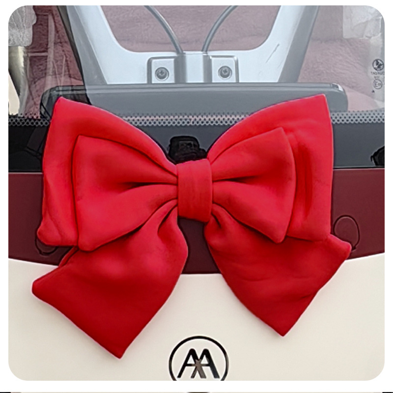Decoración de coche eléctrico con lazo, asiento trasero, accesorios para casco, red creativa personalizada, decoración de cola de motocicleta de tres ruedas Emma