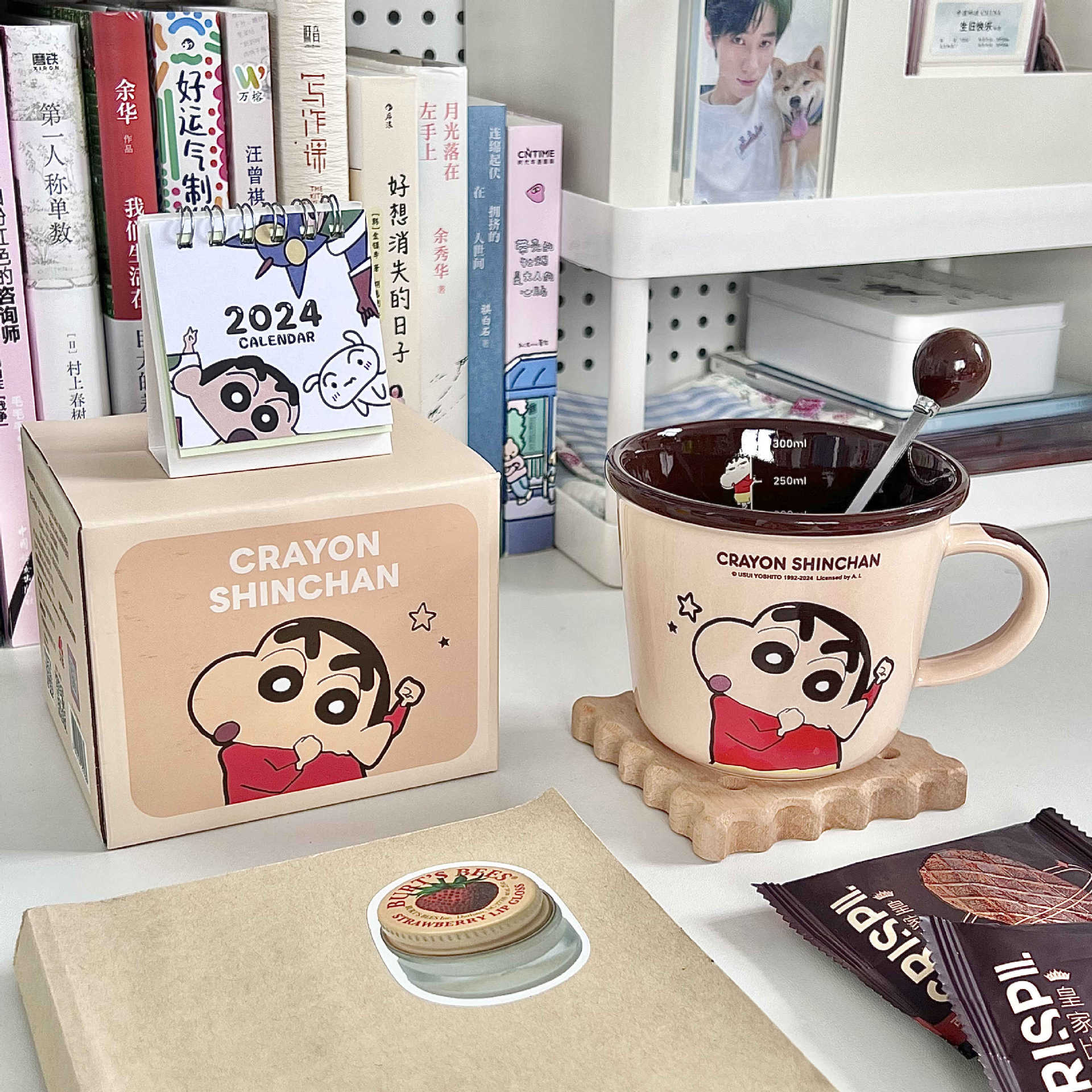 Crayon Xiao Xin 졸업 컵 다크 브라운 볼 스푼