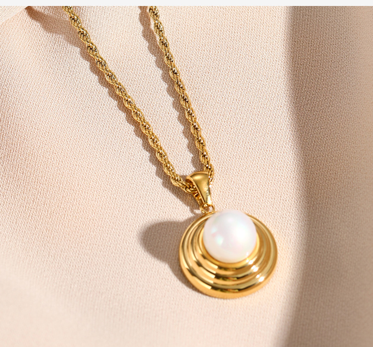 Retro Round Titanium Steel Pendant Necklace Plating Inlay Pearl Stainless Steel Necklaces_colorza_2