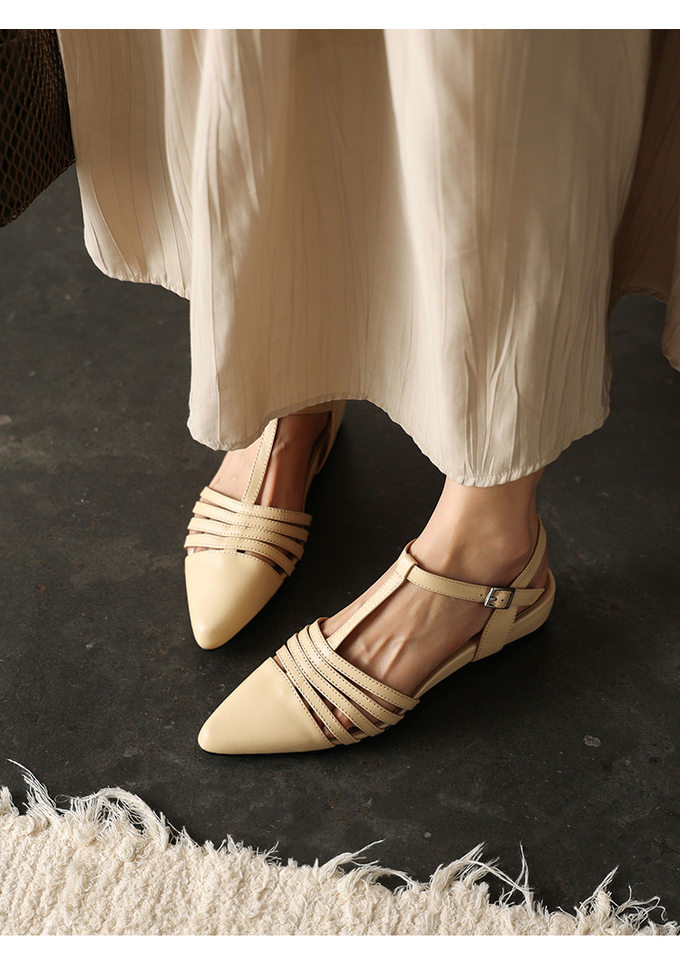 Sandal nữ hở mũi gót thấp 3 cm, quai dệt đinh tạo kiểu cổ điển — Sữa hạnh nhân chi tiết 16