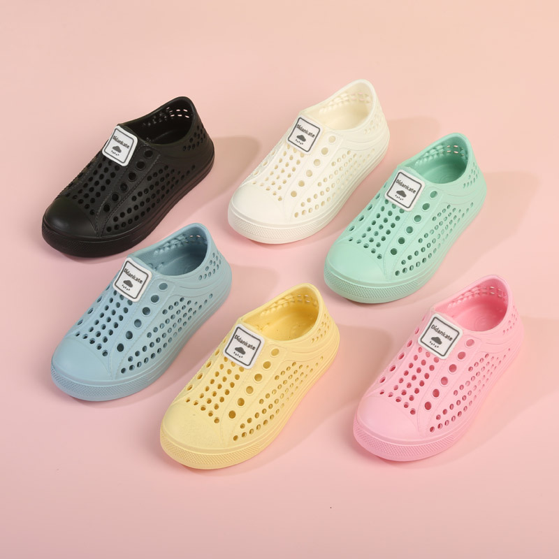 2023 New Children's Sports Sandals Ultra Light Soft Korean Style Breathable Hole Shoes Waterproof Beach Shoes for Boys and Girls