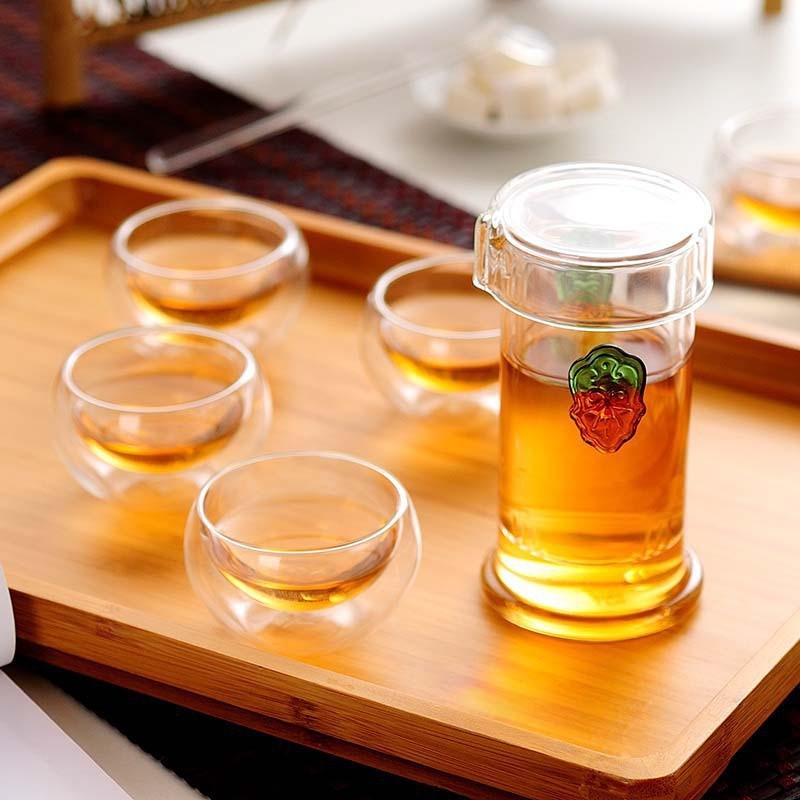 En stock taza de té de doble capa juego de té de Kung Fu Taza de vidrio de borosilicato de doble capa anti-escaldado aislamiento taza de té al por mayor