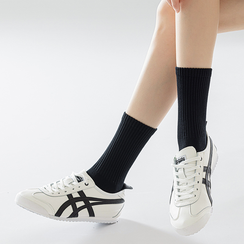 Calcetines de algodón de color sólido, calcetines de algodón resistentes a la bola, sin costuras, calcetines de embalaje independientes.