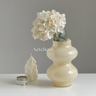 ��ʽ����̨�滨ƿ���ֵ�͏d�b[��