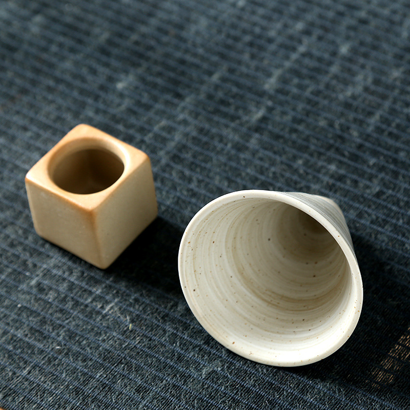 Productos calientes transfronterizos de Amazon taza de café concentrada de gres taza de té creativa con base taza de té personal de cerámica vintage