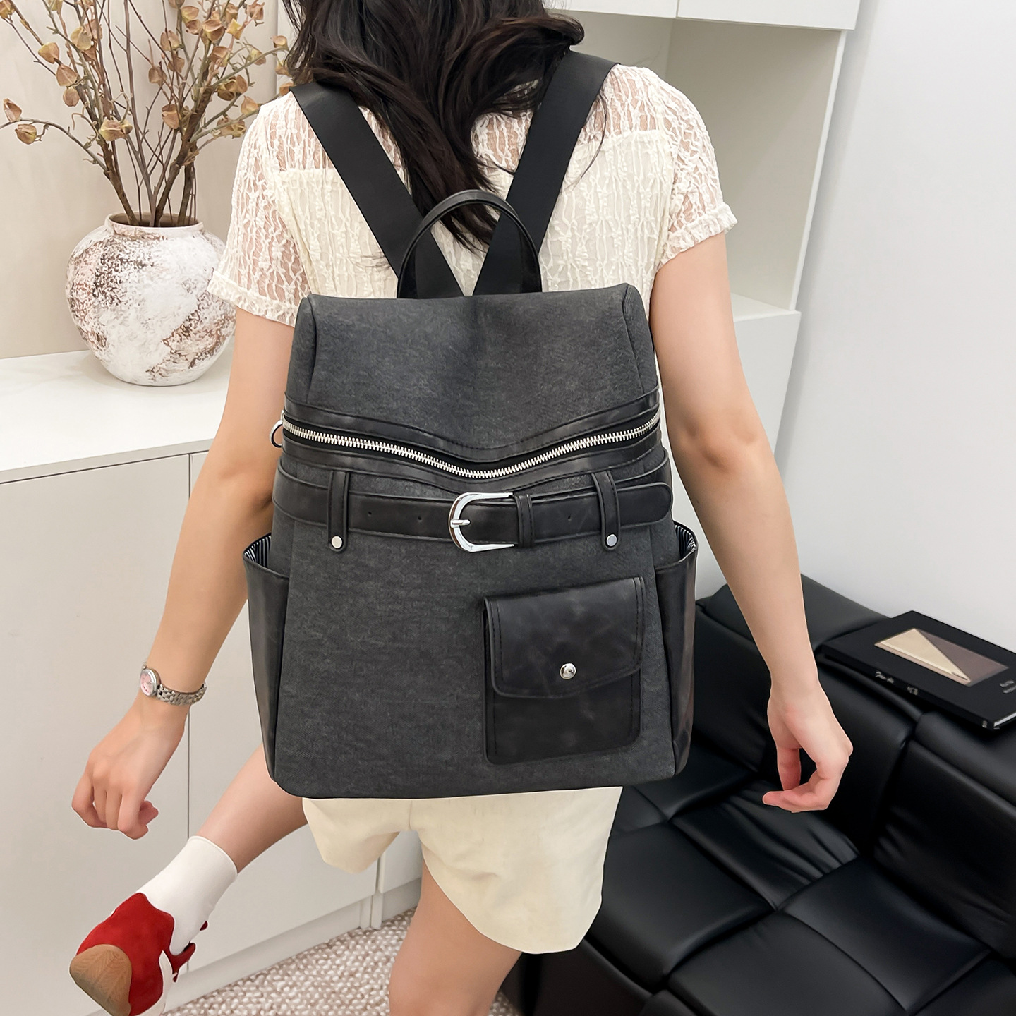 2025 nuevo viaje mochila de viaje mochila deportiva de ocio de gran capacidad mochila de estilo extranjero empalme color contraste mochila de mujer