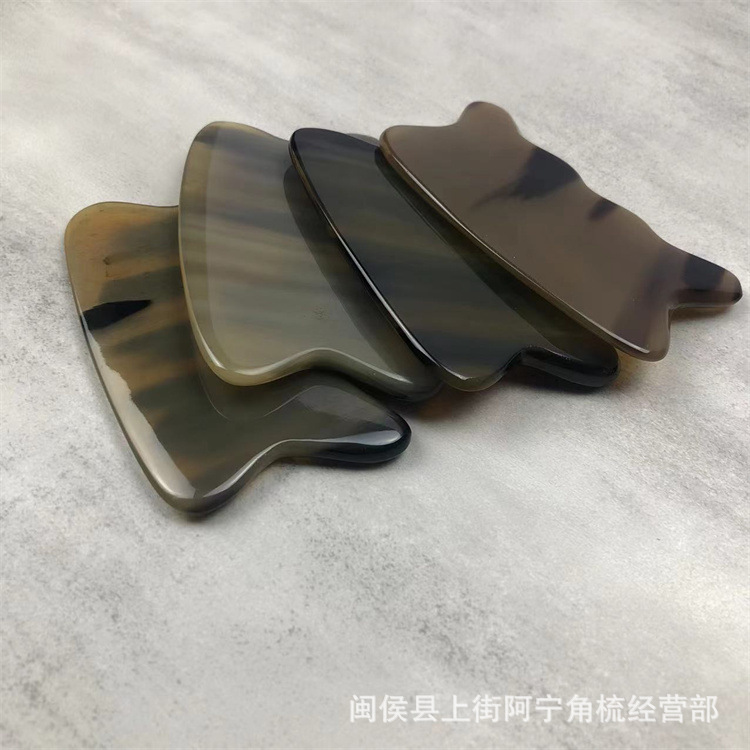 Horn Gua Sha Board Buffalo Horn Scraping Massage Tool Wavy Plate for Body Back Face Meridian Care 9.5cm preparation