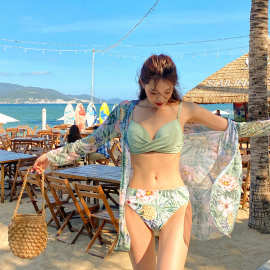 2024韩版新款三件套泳衣女性感高腰印花比基尼沙滩度假罩纱bikini