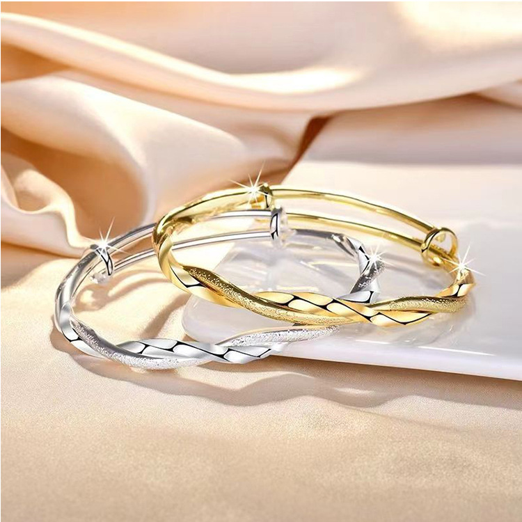 2022 New Mobius Ring Bracelet 999 Silver Plated Women's Niche Design Twisted Braided Bracelet