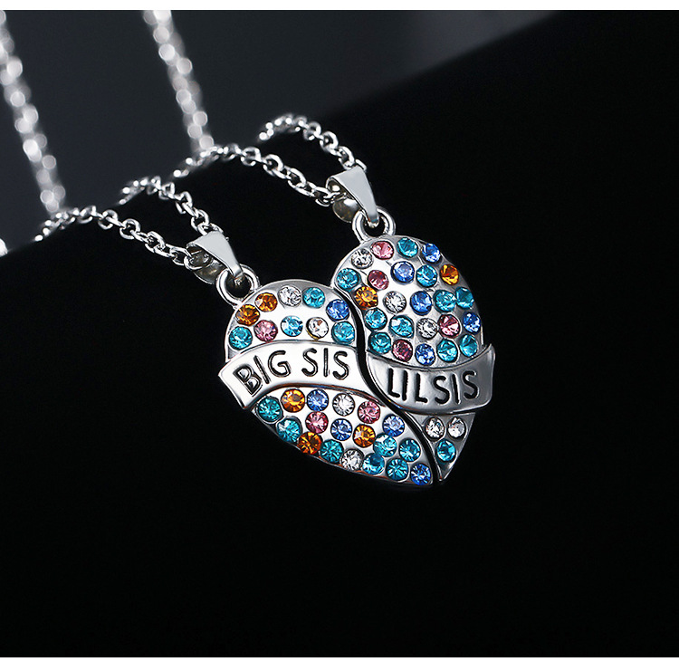 Fashion New Heart-shaped Stitching Pendant Necklace display picture 3