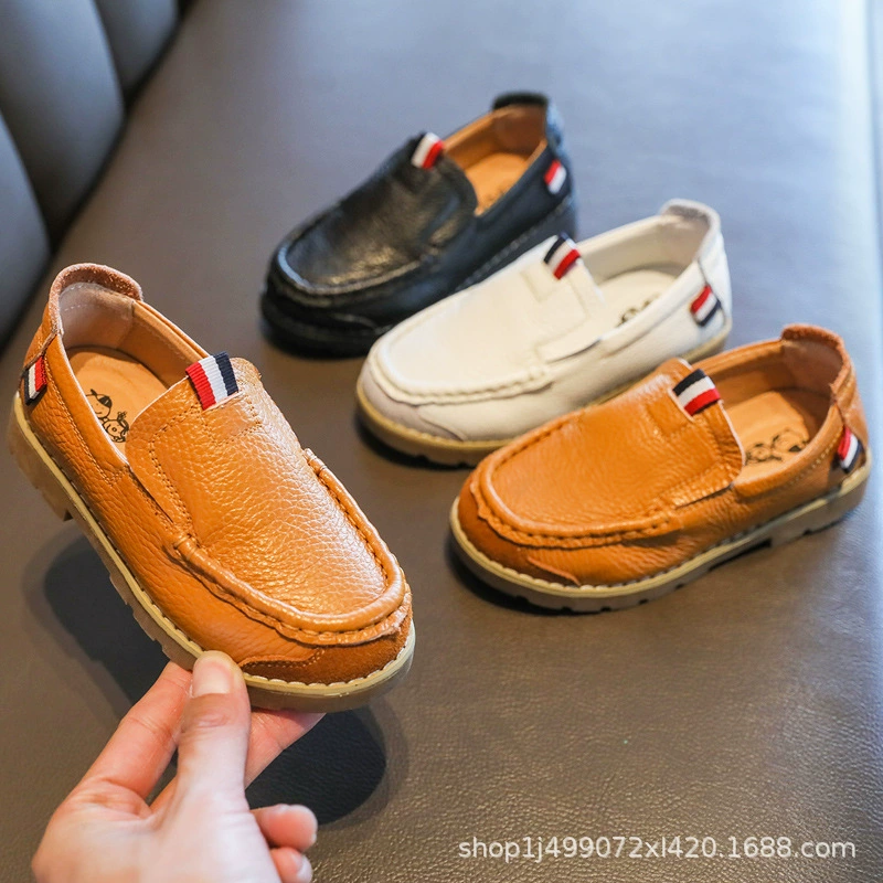 Маленькая кожаная обувь для мальчиков на мягкой подошве для весенне-осенних выступлений, кожаная детская обувь в британском стиле для больших детей, черная одиночная обувь для выступлений