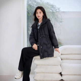 乡舍丽鹅绒服妈妈装中长款2025新款中老年人保暖女冬季羽绒服外套