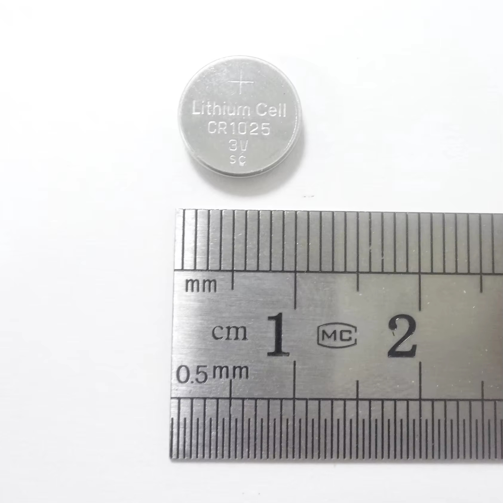 适用汽车遥控器电子产品 易霸3V CR1025纽扣电池 价格低 品质保障