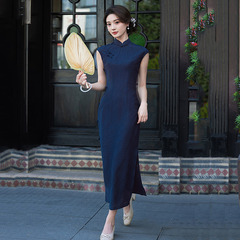Navy Blue Republican-Era Style New Chinese-Style Sleeveless Long-Length Modified Cheongsam, 2025 Latest Design—Youthful, Retro, and Body-Sculpting for Young Girls