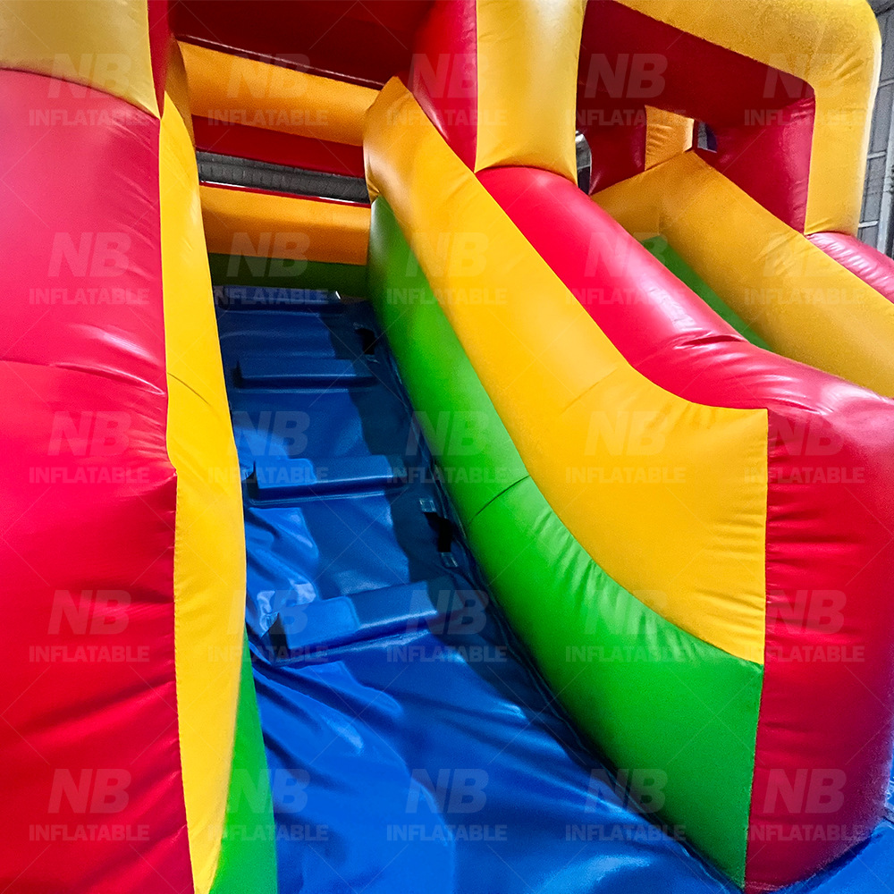 Gran equipo de atracción inflable personalizado castillo inflable Spider-Man Marvel juegos PVC deslizante exportación de comercio exterior