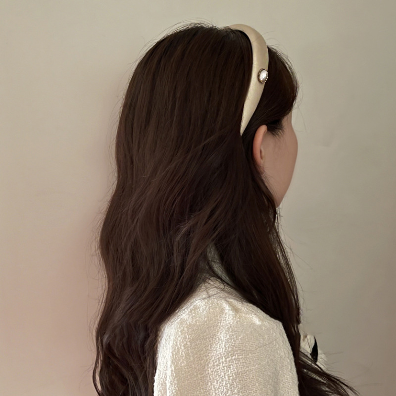 Palace Girl Franskt Elegant Pärlhårband i Satin Retro Förfinat Lyxigt Hepburn-Stil Elegant Enkelt Hårspänne_voghion.com