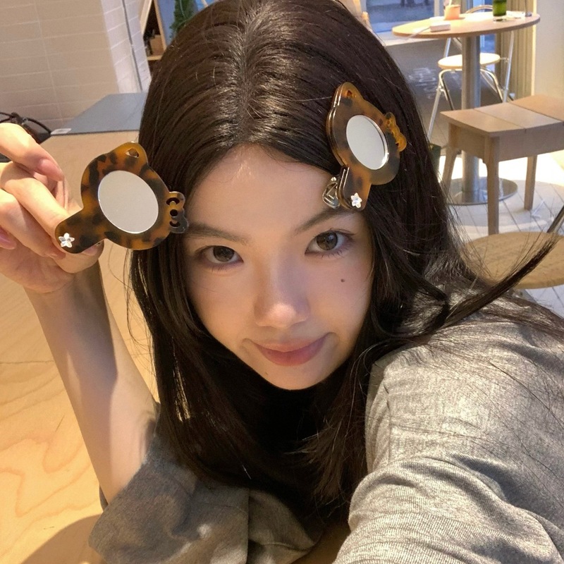 かわいいKTミラーヘアピン！ヒョウ柄リボン猫ヘアピンカモノハシクリップポータブル化粧鏡アクセサリー|undefined