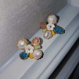 镀金草莓晶天然石珍珠女士耳钉