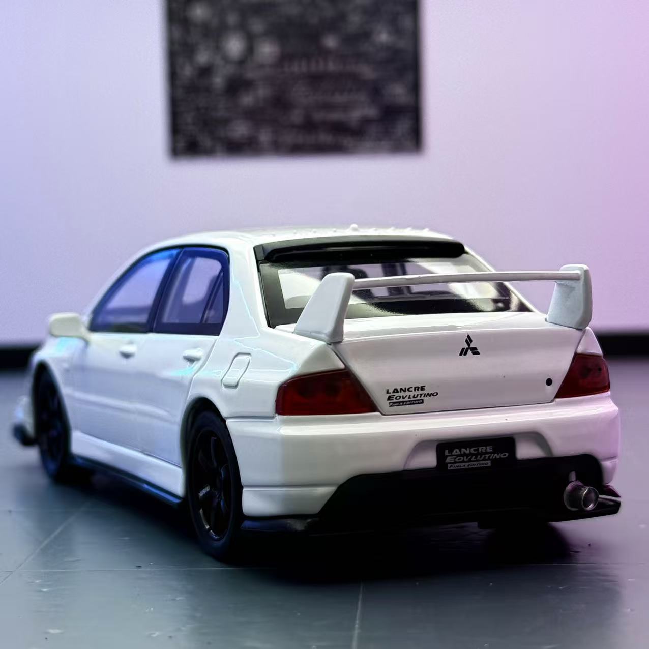 Zhongyuanxing modelo de coche 1 a 32 decoración del modelo de coche deportivo de aleación EVO de novena generación