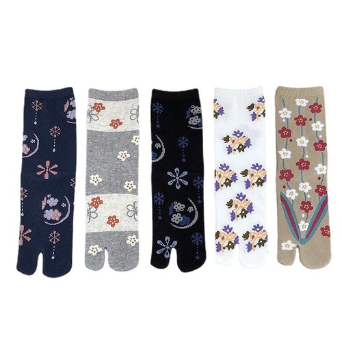 21 new style Japanese retro mid-calf two-toed women's socks, flip-flops split-toed socks, Korean style single-toed socks, thongs