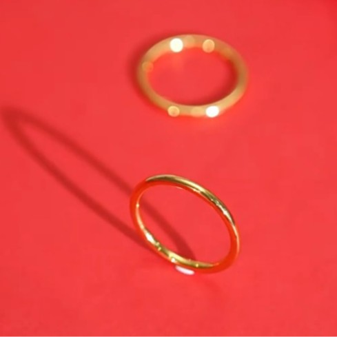 Joyería Xuping anillo de oro de 2 mm simple de viaje fácil de usar anillo de anillo sin género neutro viento
