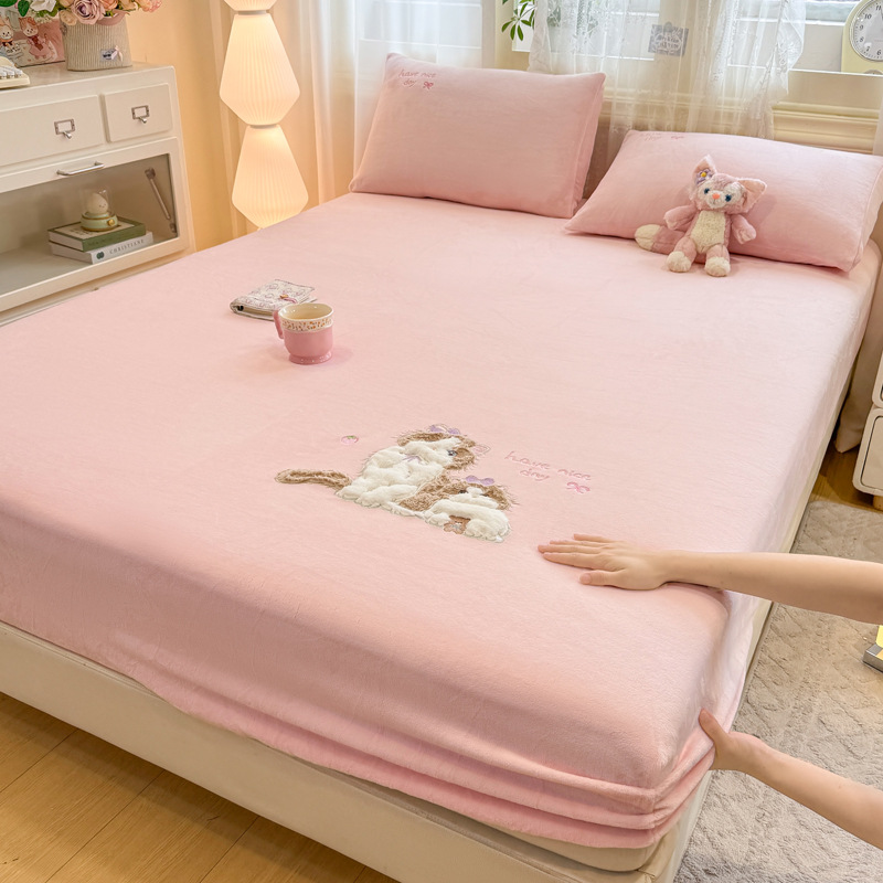 Class a Milk Velvet Embroidered Patchwork Bed Sheet Single Piece Thickeneded Anti-Slip Dirt-Proof Bed Cover Simmons Mattress Protector