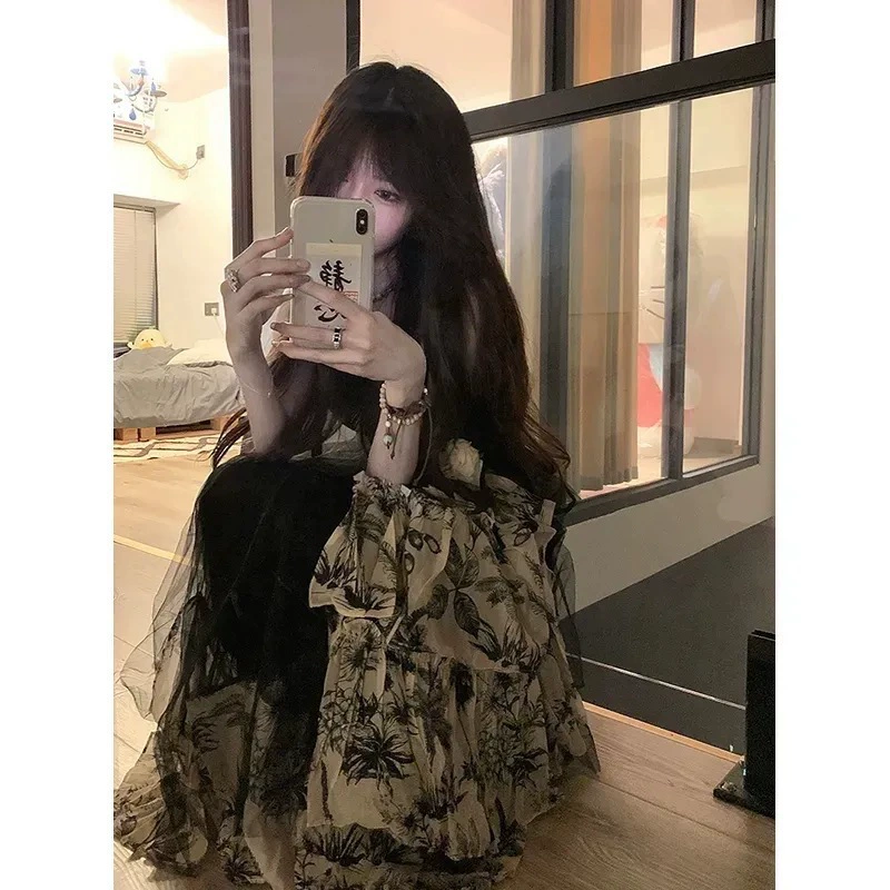 Хепберн стиль ретро цветочный слинг платье женское лето 2024 новый французский темперамент сексуальная длинная юбка