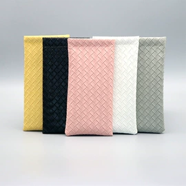 眼镜盒/包;眼镜布;湿巾纸