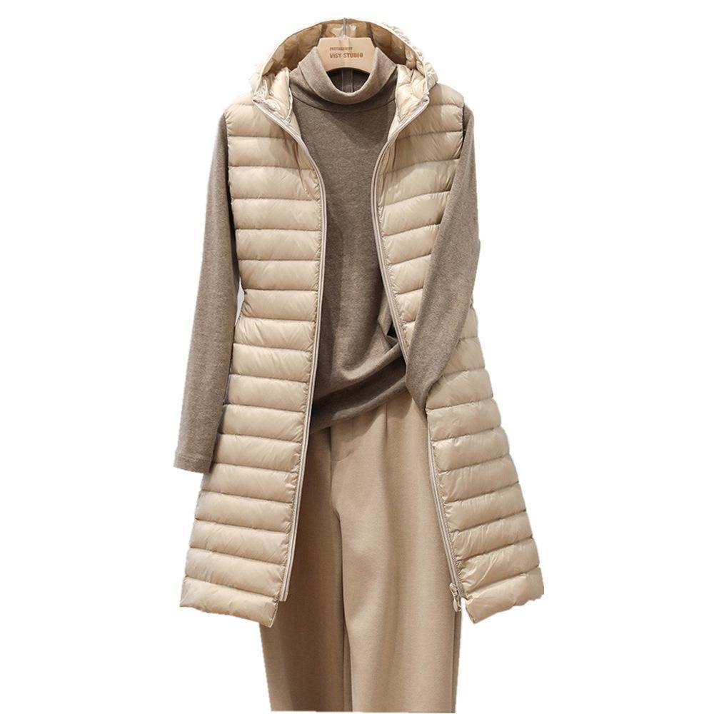 Lotto di canottiere in cotone leggero con cappuccio in piumino di cotone di media lunghezza autunno/inverno 2023 da donna_voghion.com
