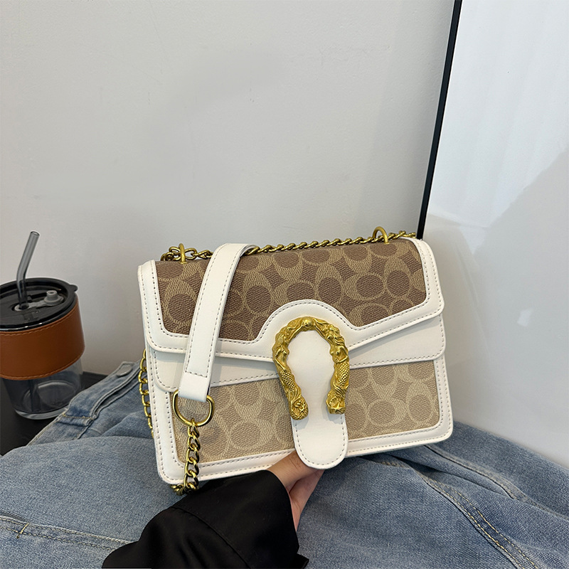 Nuevo estilo de comercio exterior transfronterizo, cadena de viento de fragancia pequeña, bolso de axila de un solo hombro, 2025, bolso cuadrado pequeño de mensajero salvaje de estilo occidental de alta gama