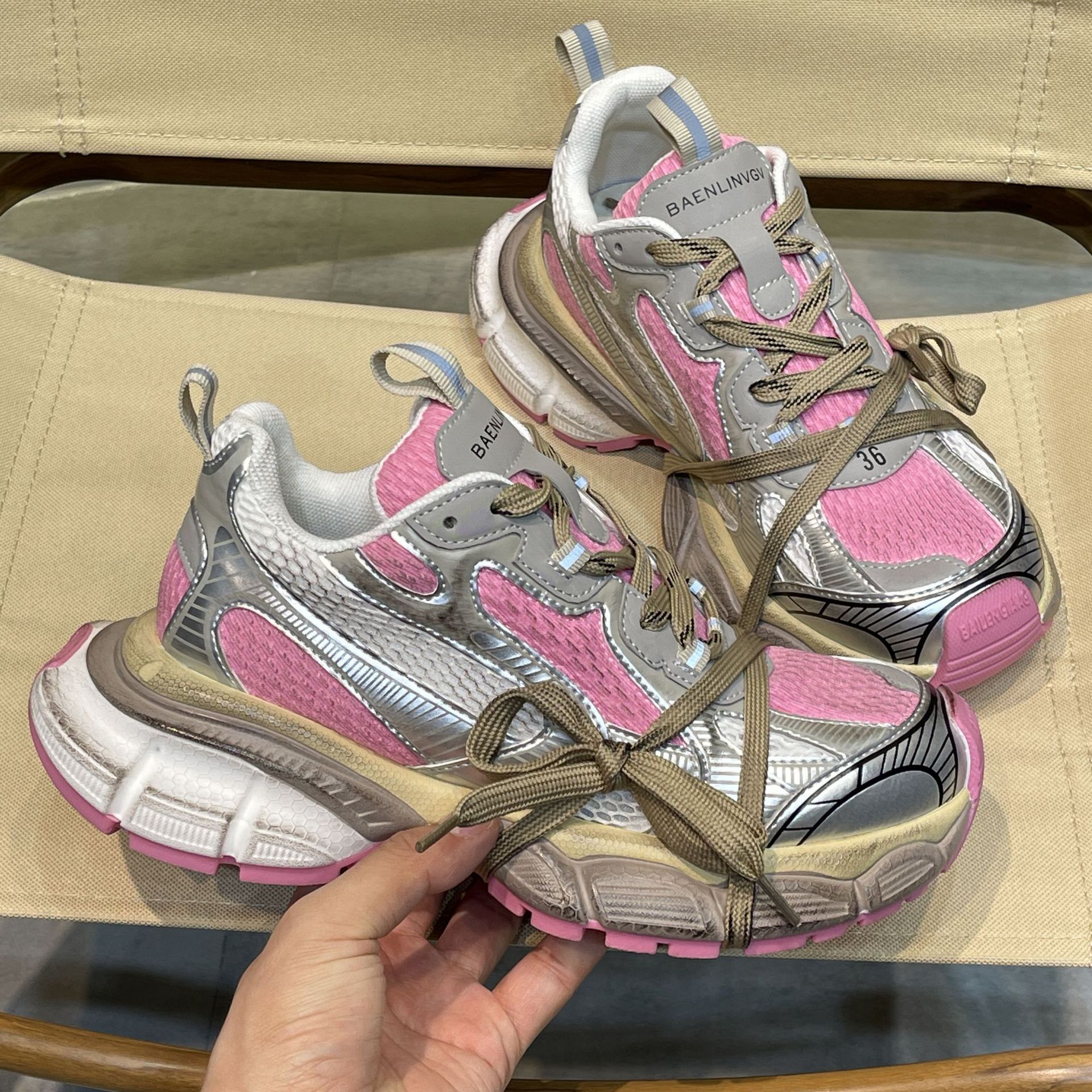 2023 New Parisian Daddy Shoes, Taller, Platform Sneakers, Casual, Distressed, retro, couples, men's and women's shoes_voghion.com