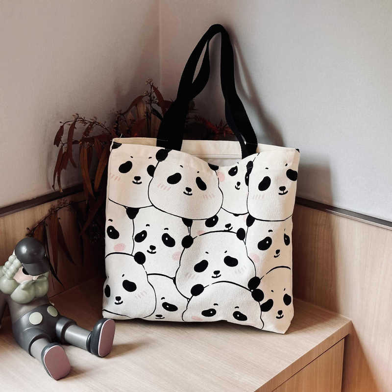 New Beautiful Panda Canvas Bag Female College Students Class Shoulder Bag Commuter Large Capacity Niche Zipper Satchel