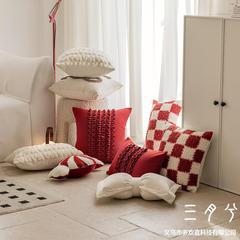 赤いお祝いの結婚チェス盤現代枕新年クッション客間ソファー祝日装飾キャンディー抱き枕カバー