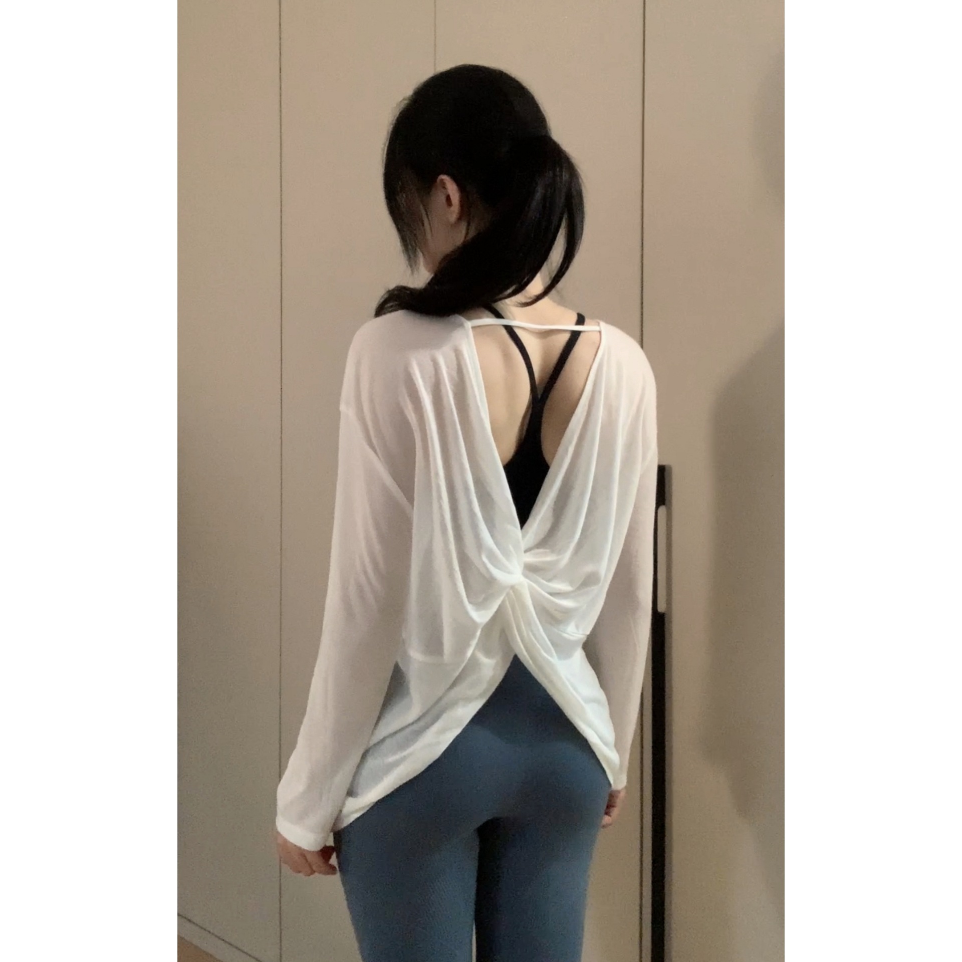Yoga Blouse Women's Loose Beautiful Back Casual Sports Fitness Quick-Drying Top Light and Breathable Yoga Wear Long Sleeves 1878
