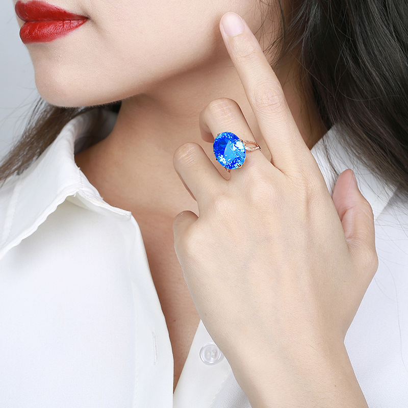 Bague Ouverte Au Trésor De Couleur Oeuf Colombe Imitant L'anneau De Cuivre Topaze Naturelle Ovale Bleu Suisse display picture 2